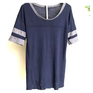 American Eagle Top
